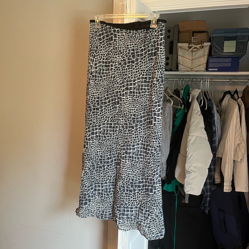 Harolds snake print midi skirt size M